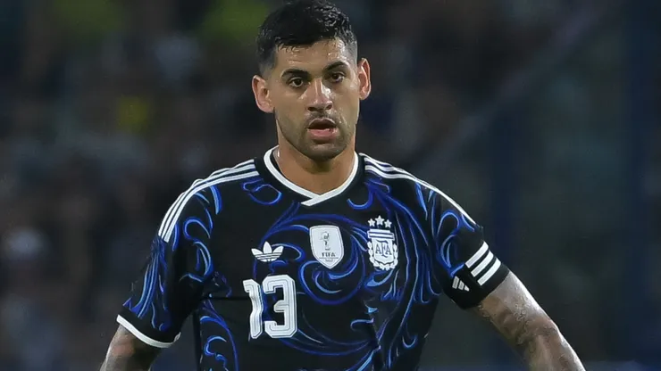 Cristian Romero of Argentina controls the ball during the international friendly match.