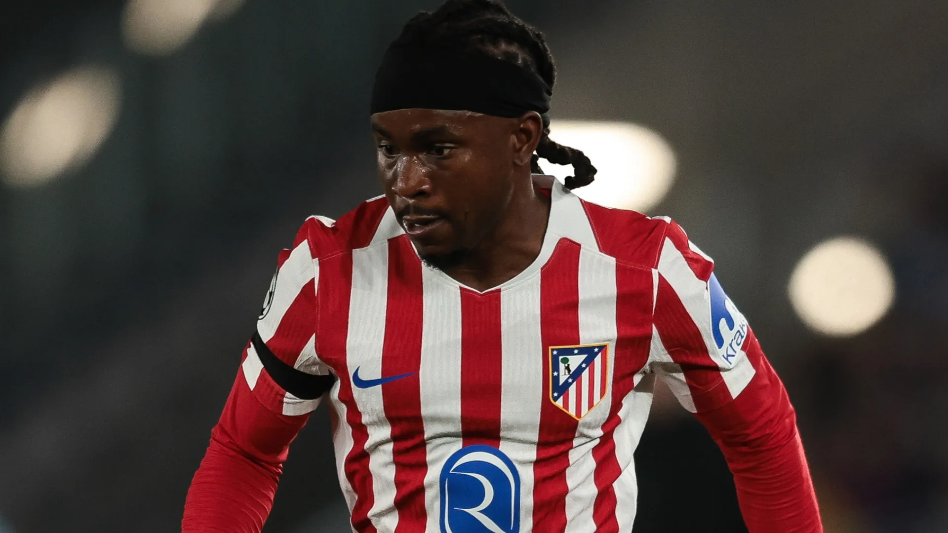 Lookman left the Copa del Rey final injured (Eric Alonso/Getty Images)