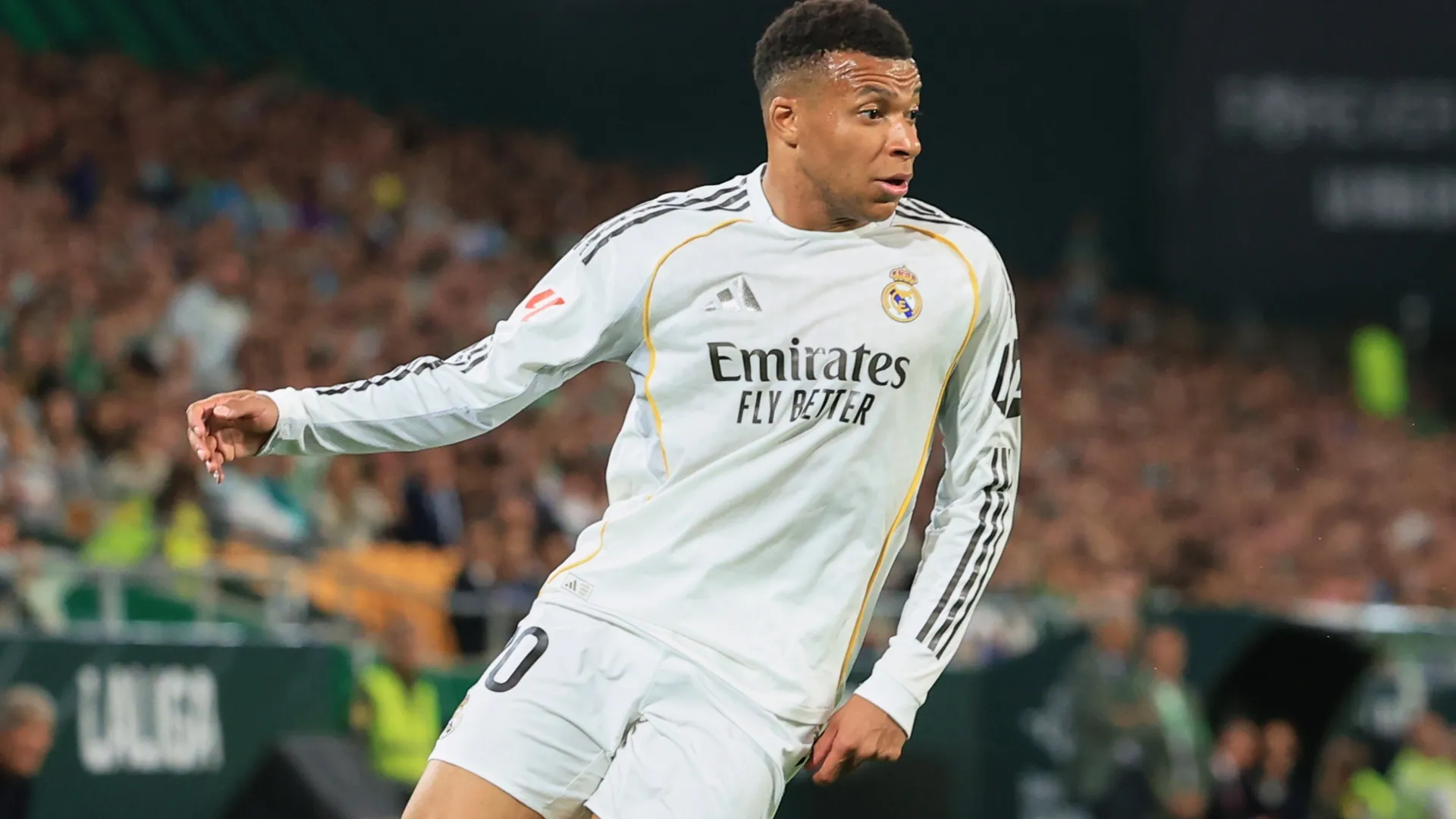 Mbappé had a good season individually but with no trophies (Fran Santiago/Getty Images)