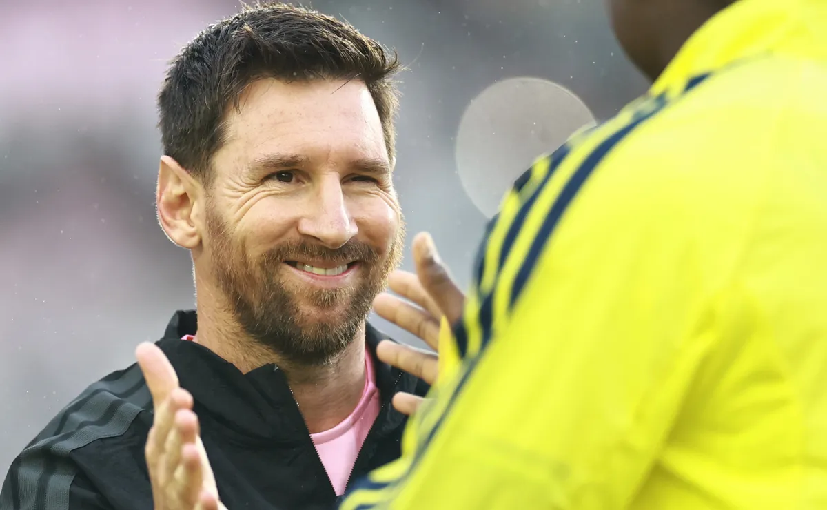 ليونيل ميسي على حافة معلم تاريخي بألوان إنتر ميامي ضد أورلاندو سيتي في الدوري الأمريكي ليونيل ميسي على حافة معلم تاريخي بألوان إنتر ميامي ضد أورلاندو سيتي في الدوري الأمريكي
