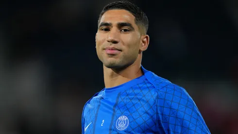 Achraf Hakimi of Paris Saint-Germain warms up prior to the UEFA Champions League.