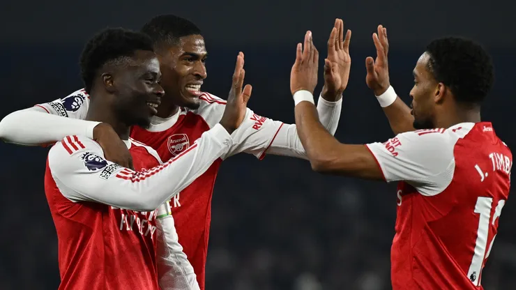 Bukayo Saka, Cristhian Mosquera and Jurrien Timber of Arsenal.