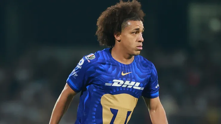 Adalberto Carrasquilla of Pumas UNAM