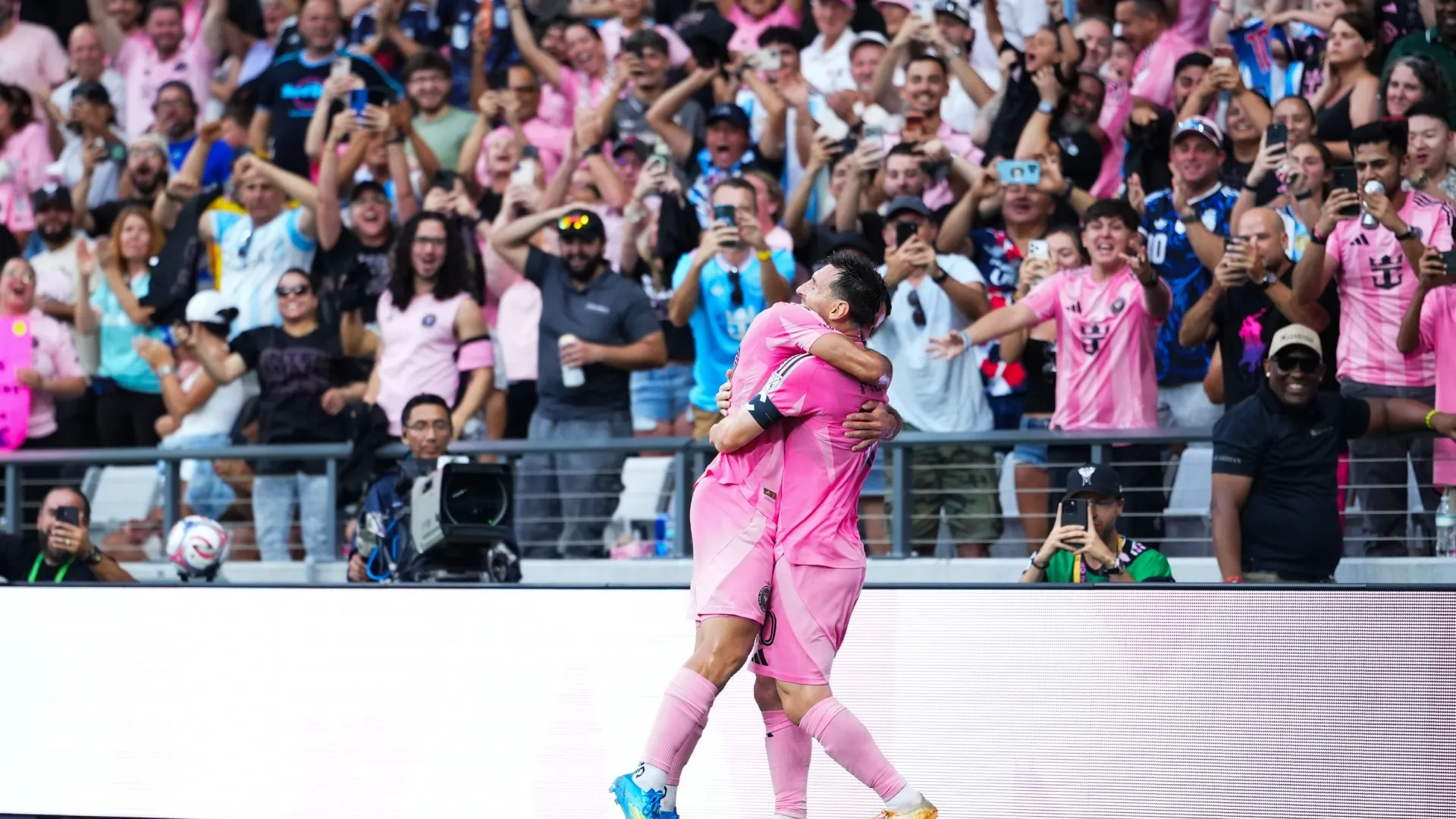 Germán Berterame #19 celebrates with Lionel Messi #10 of Inter Miami.