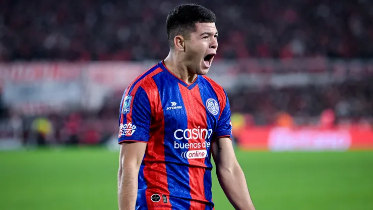 Fabricio Lopez of San Lorenzo.