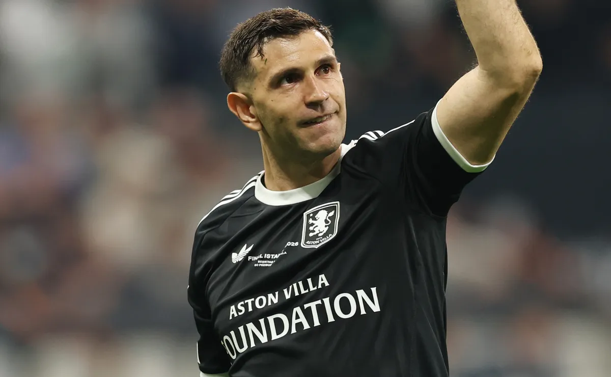 Emiliano Martinez expected fully fit for Argentina’s 2026 World Cup run despite broken finger