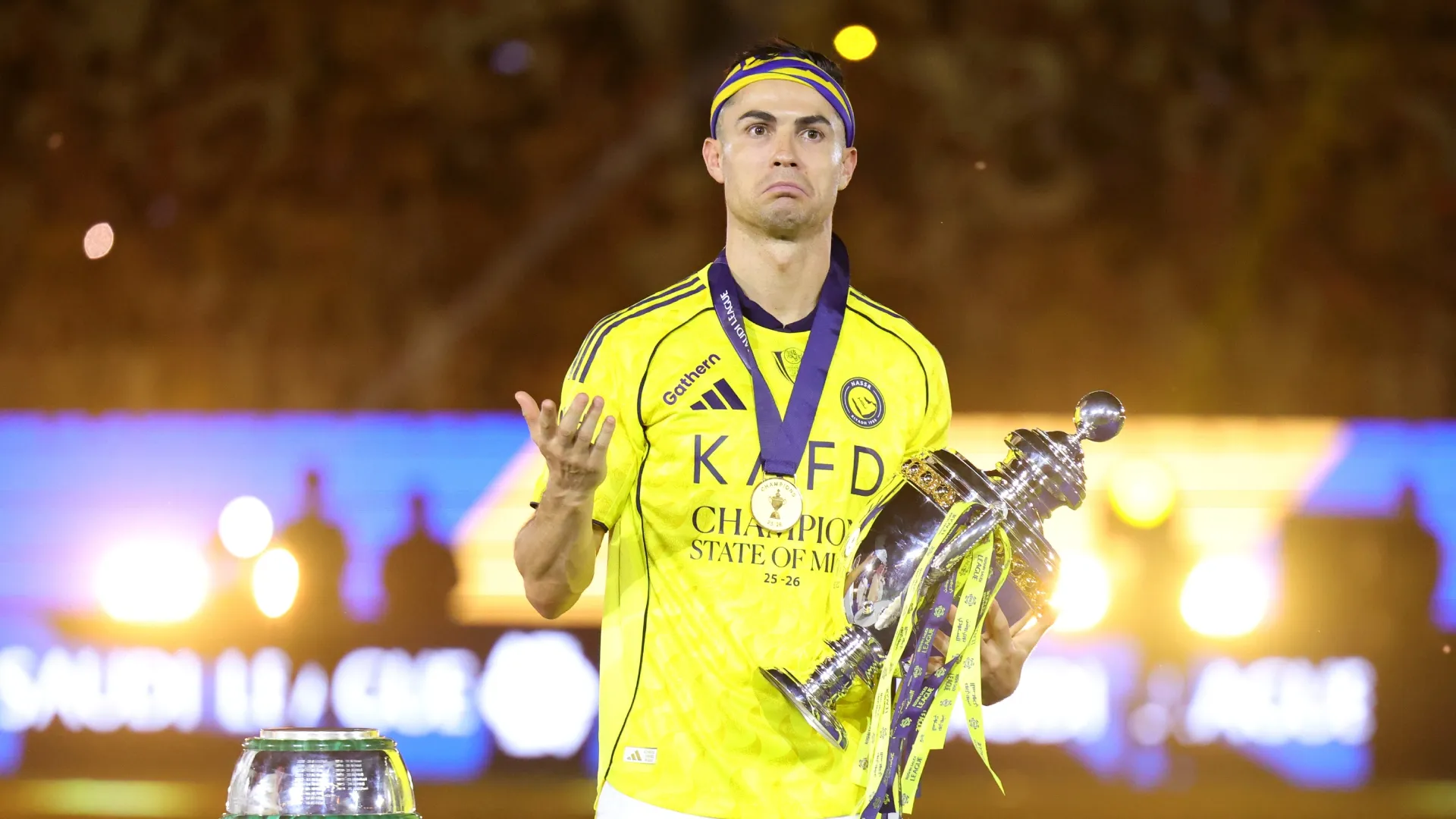 Cristiano Ronaldo of Al Nassr celebrates with the Saudi Pro League Trophy. (Getty Images)
