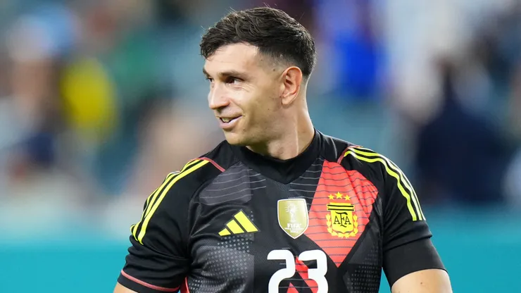Emiliano Martinez of Argentina.