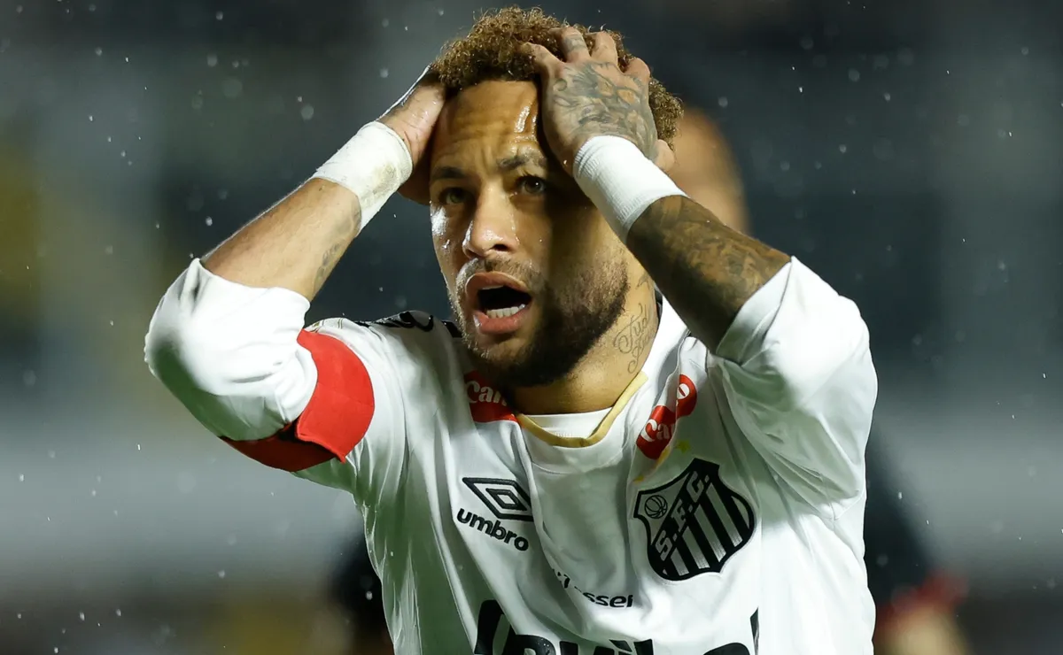 Neymar Jr. suffers Grade 2 calf injury with Brazil, missing the friendly games ahead the 2026 World Cup