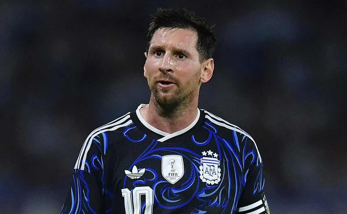 Lionel Messi headlines list of 10 Argentina players with fitness