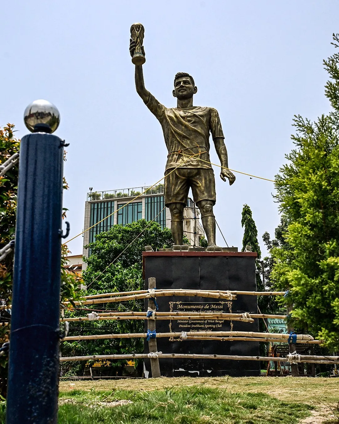 Messi’s statue in India. (X/Twitter)