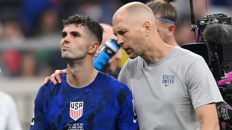 Gregg Berhalter speaks with Christian Pulisic