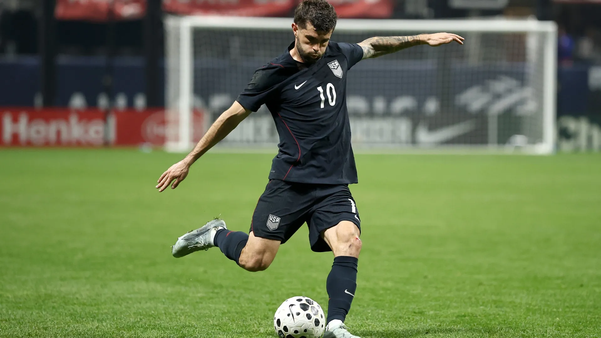 Christian Pulisic #10 of the United States.
