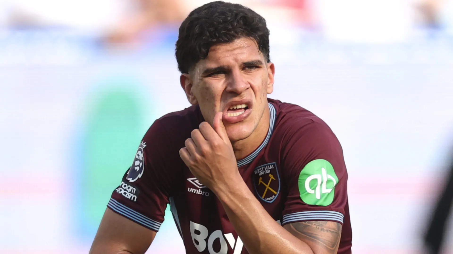 Mateus Fernandes of West Ham United during the Premier League match.