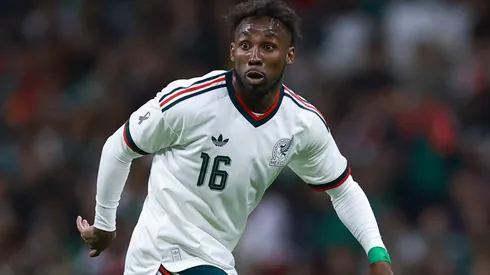 Why is Julian Quinones not playing today for Mexico vs USMNT in 2026 International friendly game?