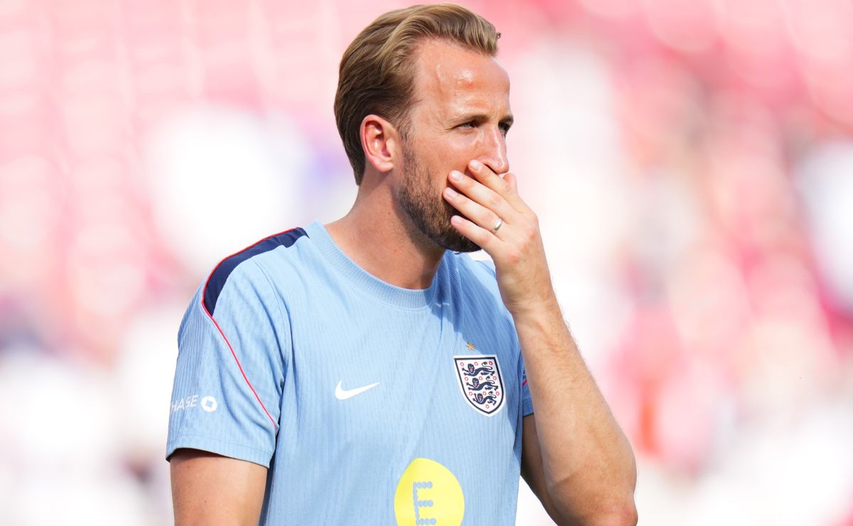 England vs Costa Rica delayed: Why has the international friendly been temporarily suspended in Orlando?
