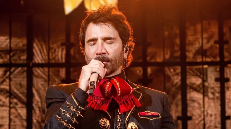 Mexican singer, Alejandro Fernandez.