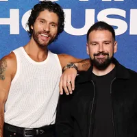 Who is Dan + Shay, the duo singing the US national anthem at the 2026 World Cup opening ceremony?
