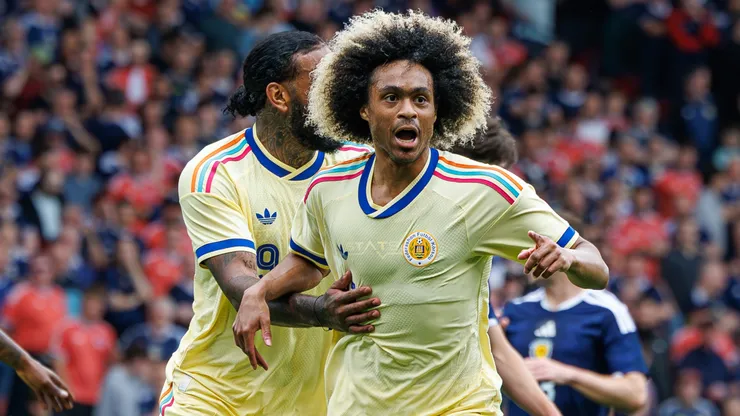 Tahith Chong of Curacao celebrates scoring a goal.