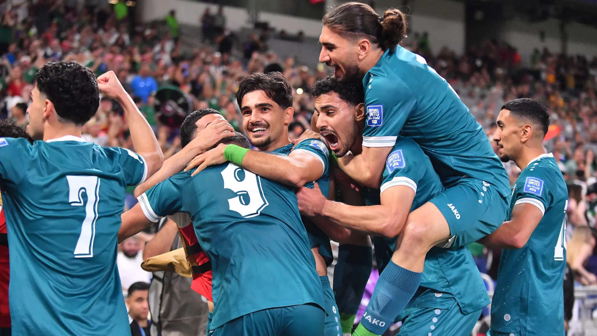 Iraq players celebrating