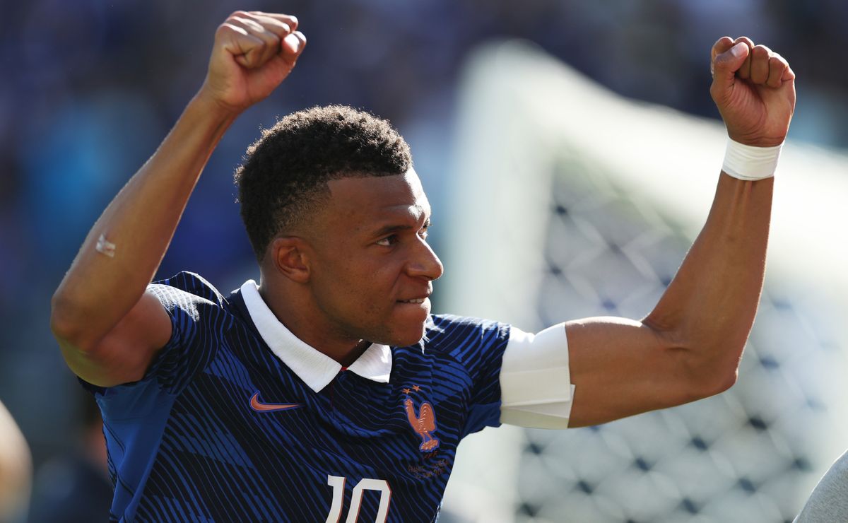 ‘Play until I’m 80’: Mbappe fires back at critics after breaking France goal record