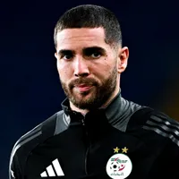 Why is Algeria goalkeeper Luca Zidane wearing a mask at the 2026 World Cup?