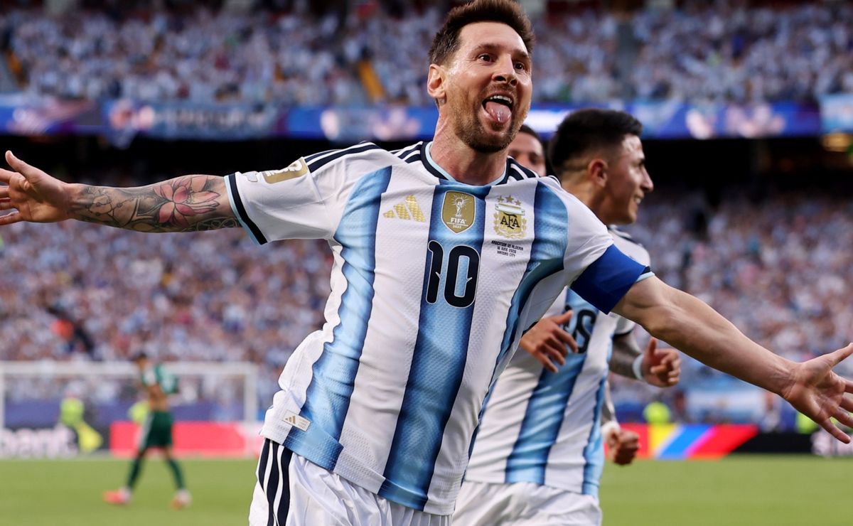 Argentina vs Algeria LIVE Updates: Messi puts Argentina ahead (1-0) at halftime in World Cup Group J game