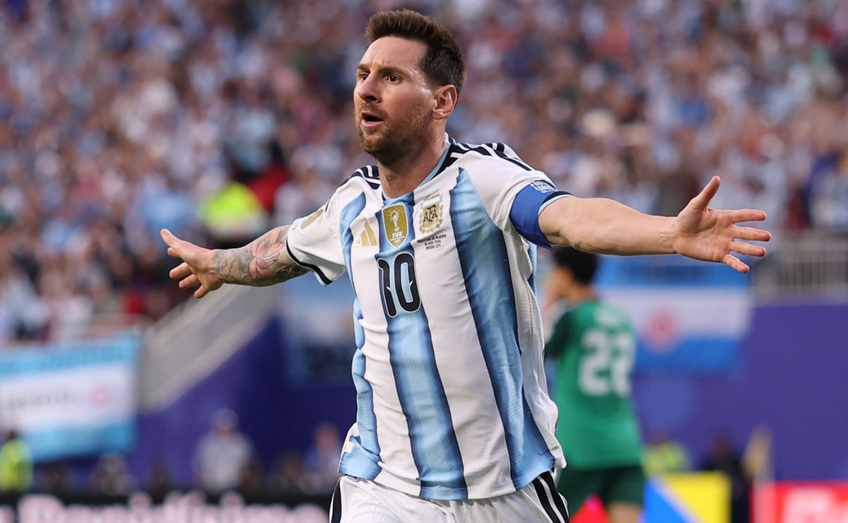 Messi stands alone in World Cup history after scoring against Algeria, becoming the first player to find the net against 11 different teams