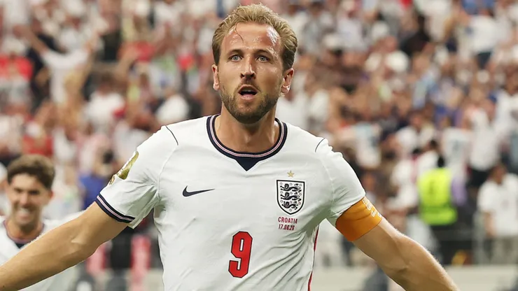 Harry Kane #9 of England celebrates scoring a brace vs Croatia.