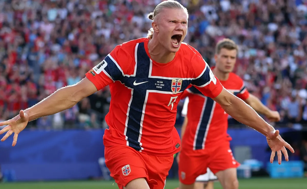 يقول معهد علم الزلازل إن أهداف إيرلينج هالاند في أول ظهور للنرويج في كأس العالم تسببت في هزات أرضية يقول معهد علم الزلازل إن أهداف إيرلينج هالاند في أول ظهور للنرويج في كأس العالم تسببت في هزات أرضية
