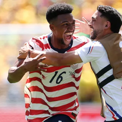 Has the USMNT already qualified for the 2026 World Cup knockout stage after beating Australia?