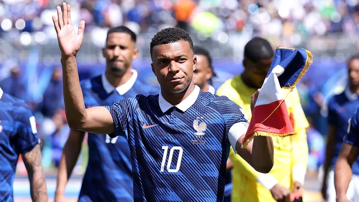Kylian Mbappe #10 of France reacts
