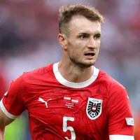 Why is Austria’s Stefan Posch using a protective mask in the 2026 World Cup clash against Argentina?