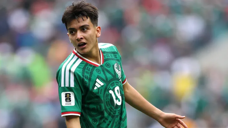 Gilberto Mora of Mexico