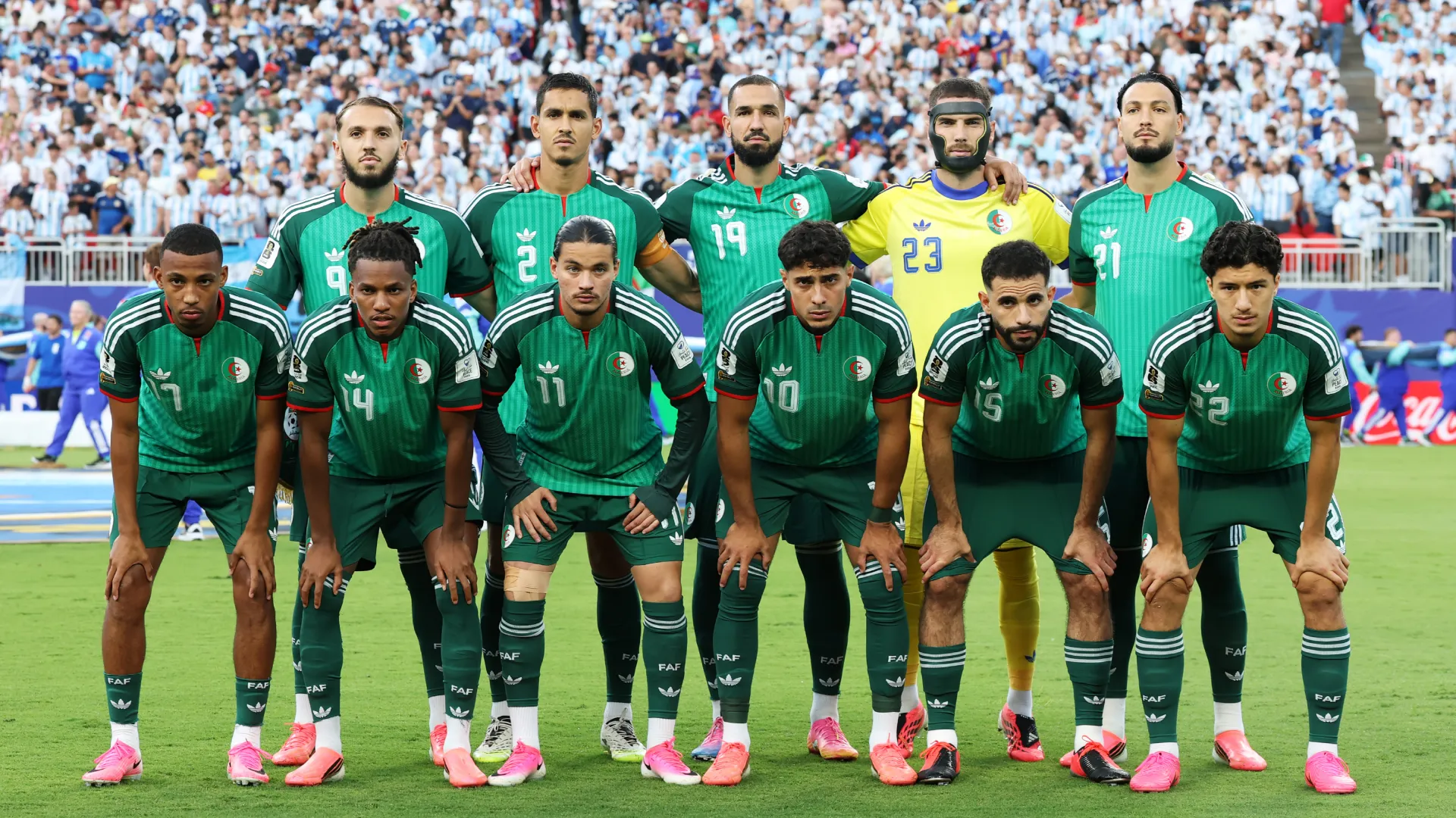 Algeria National Team before playing against Argentina. (Getty Images)