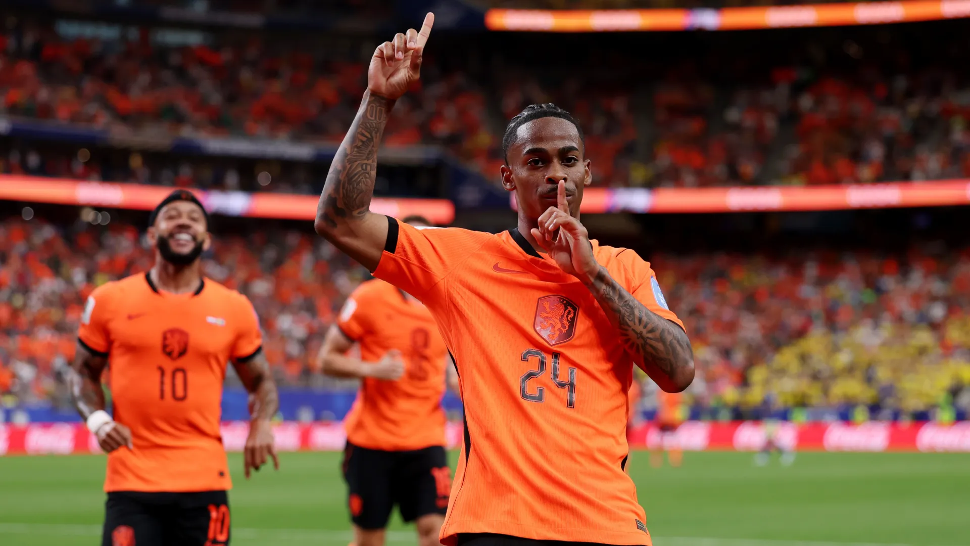 Crysencio Summerville #24 of the Netherlands celebrates a goal. (Getty Images)
