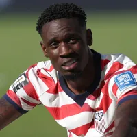Why was Folarin Balogun sent off in the USMNT vs Bosnia and Herzegovina 2026 World Cup match?