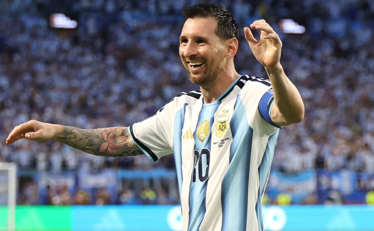 لا يزال ليونيل ميسي على قمة ترتيب الحذاء الذهبي لكأس العالم 2026 بعد دور الـ32 لا يزال ليونيل ميسي على قمة ترتيب الحذاء الذهبي لكأس العالم 2026 بعد دور الـ32