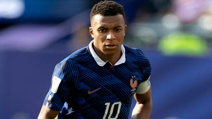 Kylian Mbappé #10 of France controls the ball during the FIFA World Cup 2026.