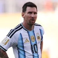Video: Emotional Lionel Messi breaks down in tears after receiving silver medal following 2026 World Cup final loss