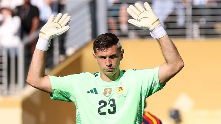 Emiliano Martinez #23 of Argentina reacts during the FIFA World Cup 2026 Final.