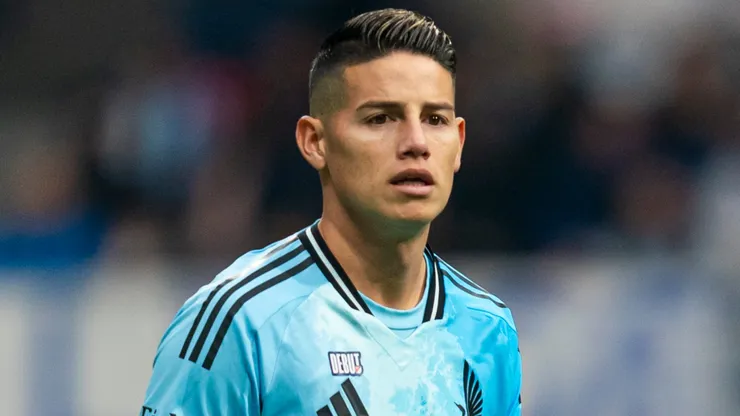 James Rodriguez #10 of the Minnesota United.