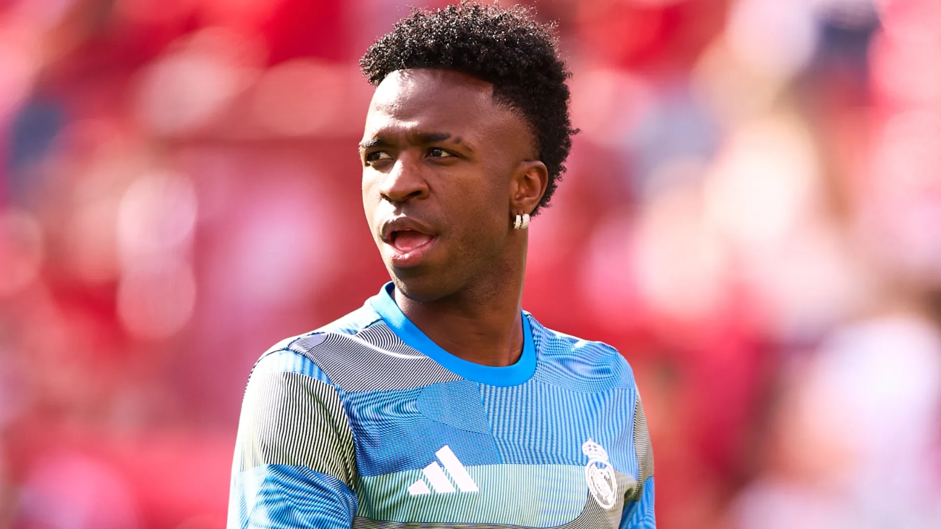 Vinicius Junior of Real Madrid warms up prior to the LaLiga EA Sports match.