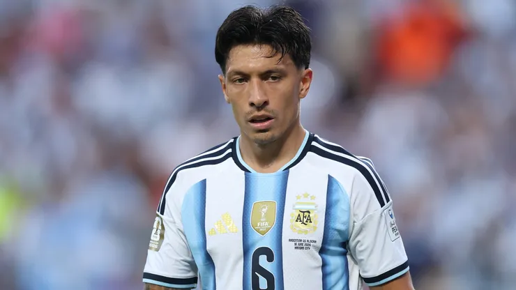 Lisandro Martínez #6 of Argentina.