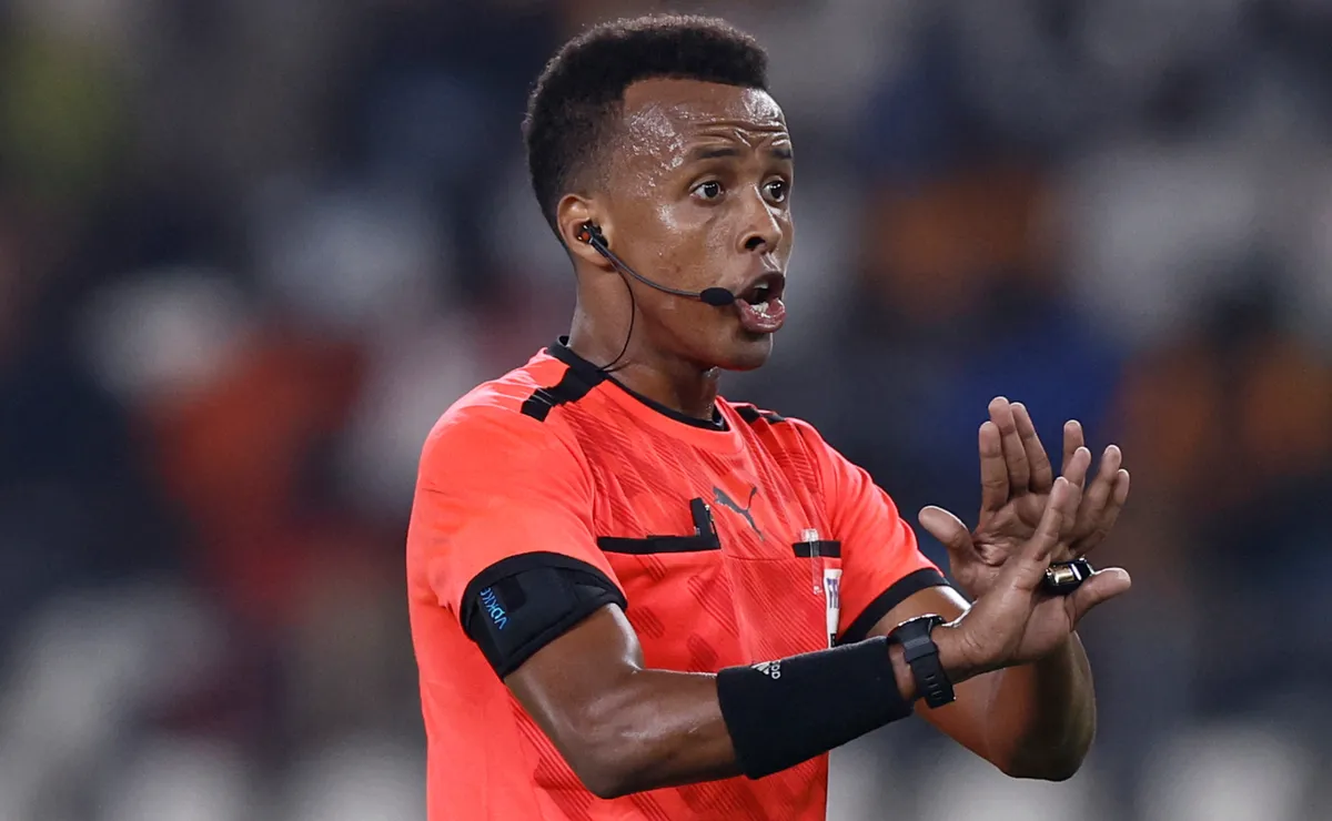 Omar Artan to Referee UEFA Super Cup 2026 Final