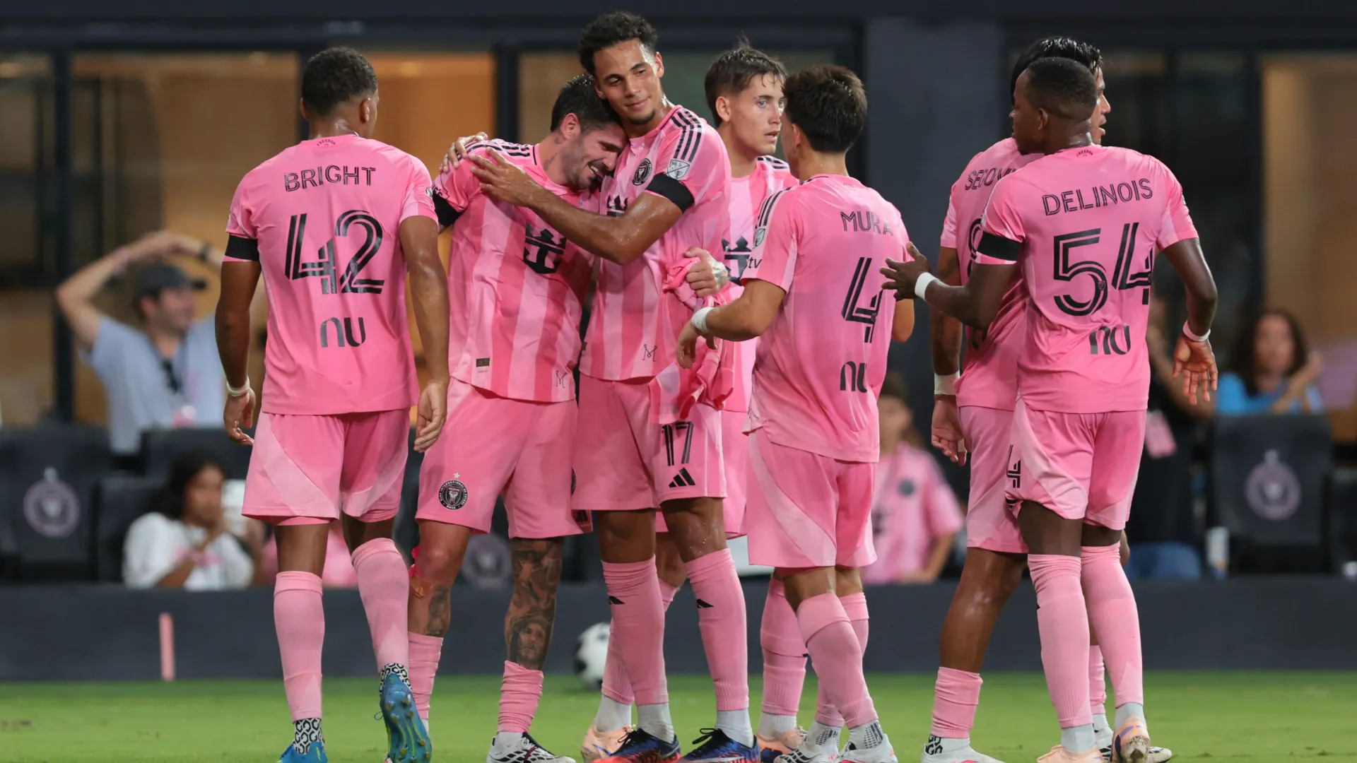 Rodrigo De Paul of Inter Miami celebrates with teammates after scoring vs Monterrey. (Getty Images)