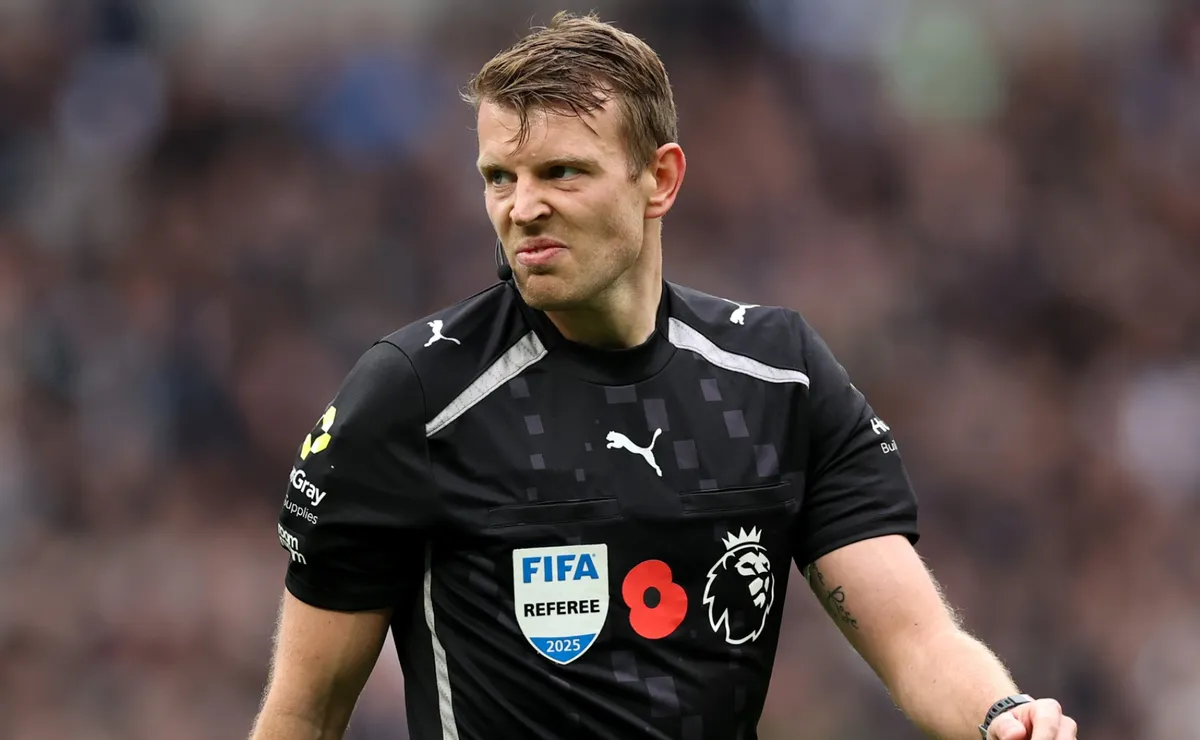 Samuel Barrott to Officiate 2026 FA Community Shield Final