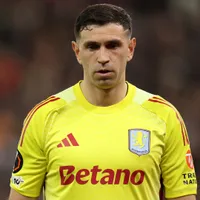 Juventus follow closely Emiliano Martinez’s situation as Aston Villa may have found his replacement