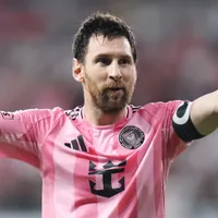 Lionel Messi climbs to 2nd among soccer’s all-time free-kick scorers after scoring two in Inter Miami poker