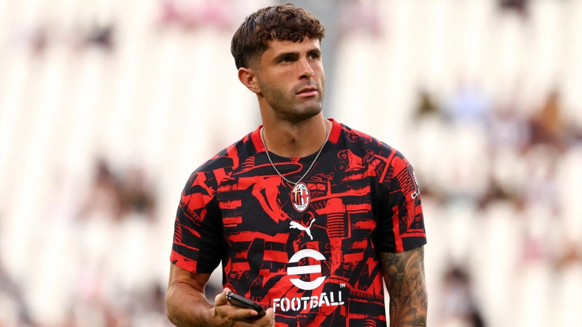 pulisic milan training